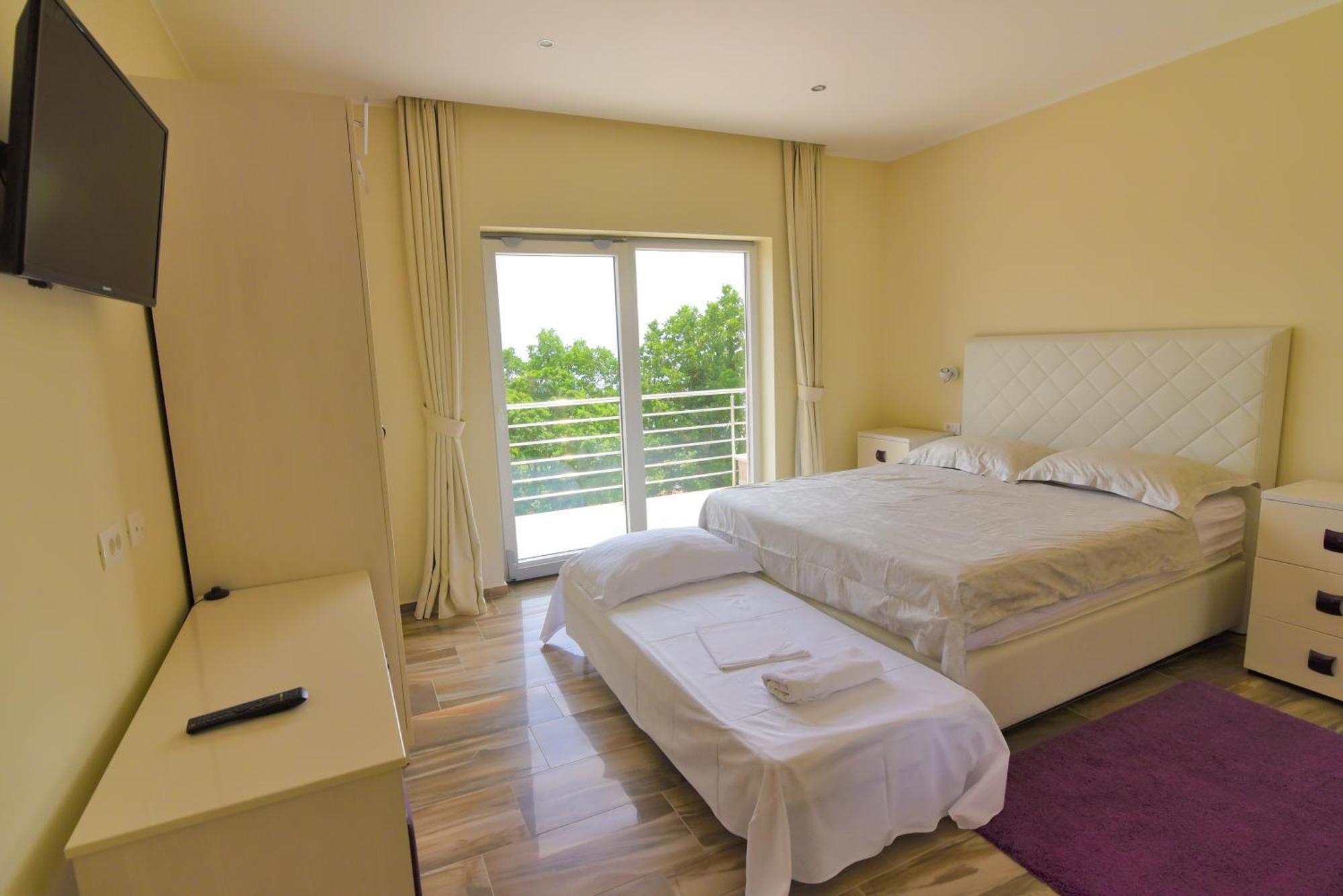 Guest House Manuela 오파티아 외부 사진