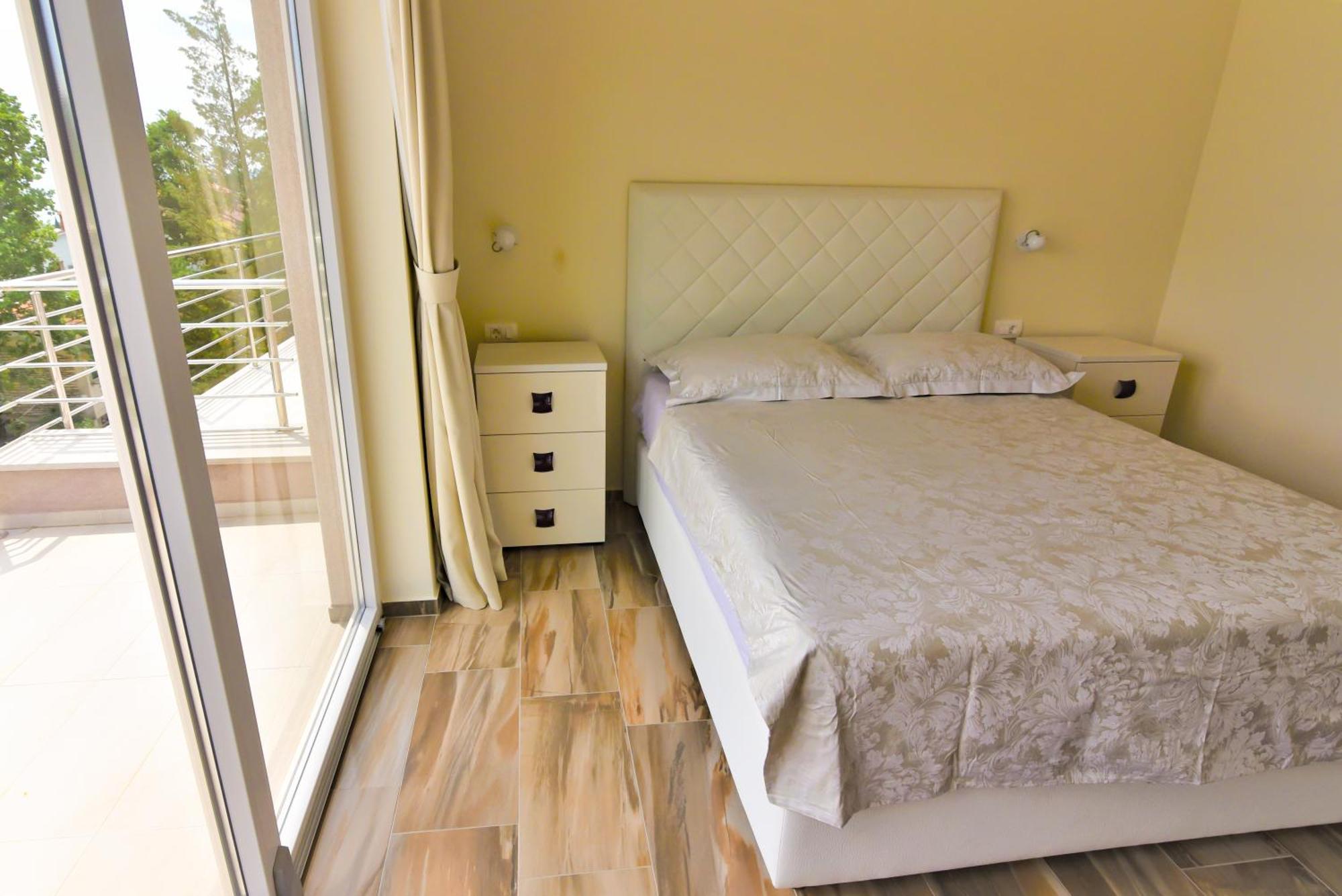 Guest House Manuela 오파티아 외부 사진